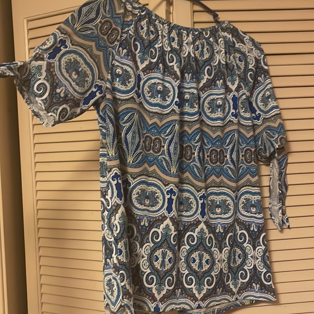 Multicolor Blouse - Picture 4 of 4